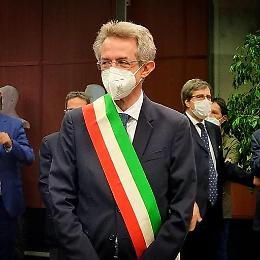 Manfredi a Palazzo San Giacomo, Giunta entro una settimana: confermati De Iesu e Cosenza