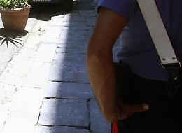 Gragnano, maltrattamenti ai bimbi in classe: due maestre indagate