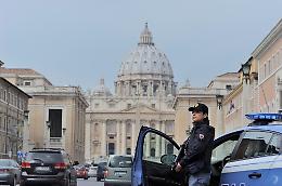 Roma blindata, controlli antiterrorismo dopo gli attentati di Parigi