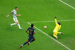 Messi-Di Maria, Napoli esulta per l’Argentina