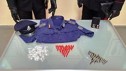 Va a recuperare la droga e trova i carabinieri: arrestato