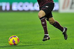 Salernitana, nuovo calciatore positivo al Covid: sono 8 i casi