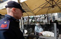 Napoli, spari contro due bar in piazza Trieste e Trento