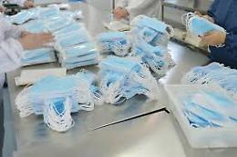 Azienda campana converte la produzione: da lenzuola a mascherine