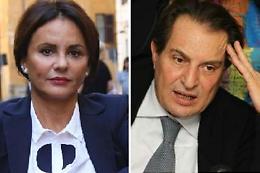 Corruzione, indagata il sottosegretario Vicari: mi dimetto
