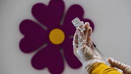 Vaccini no stop alla Mostra d’Oltremare e Capodichino: aperte le prenotazioni per la fascia 30-39 anni