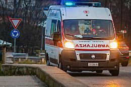 Tragedia in garage: Giuseppe muore schiacciato dal trattore, aveva 58 anni