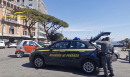 Area flegrea, controlli della Finanza: denunce e multe