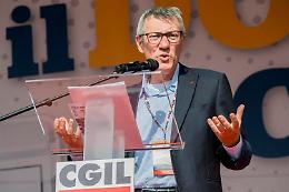 Green pass obbligatorio, Landini: «Tamponi? Non può pagarli il lavoratore»