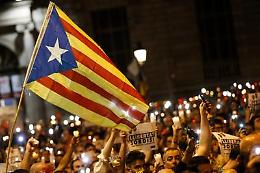 Madrid ha deciso, sabato stop all'autonomia della Catalogna
