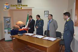 Anfore rubate consegnate al Parco archeologico di Pompei