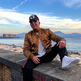 «Napoli non è solo via Toledo», iniziativa anticrisi di Franco Ricciardi a Secondigliano