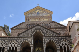 Torna ad Amalfi la statua della Madonna rubata in chiesa nel 2014