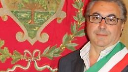 Boscoreale, il sindaco aggredito nel suo ufficio