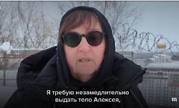 Navalny, appello della madre a Putin: «Ridatemi ora il corpo di Aleksei»