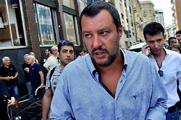 Caos centrodestra, Salvini: «Colpa di Silvio»