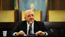 De Luca: «Il Pd a Napoli? Ci vorrebbe un mantello di seta di San Leucio»