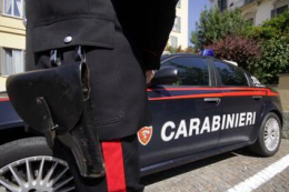 Edificio inagibile: chiuso dai carabinieri