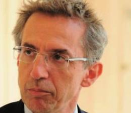 Per il Comune in arrivo circa 200 milioni. A Manfredi non bastano, Dema si salva