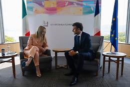 G7, Macron e Meloni faccia a faccia