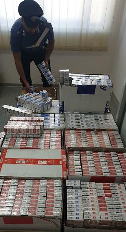 Oltre 150 kg di "bionde" sotto al letto, arrestata 41enne