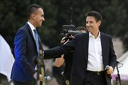 Di Maio a Conte: «Oggi ministri M5S al tuo fianco»