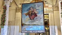 Alzata del Panno di San Matteo, cerimonia con distanziamento e mascherina