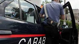 Afragola, in manette spacciatore 16enne: nel borsello tre varietà di droga
