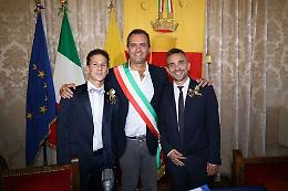 De Magistris celebra prima unione civile