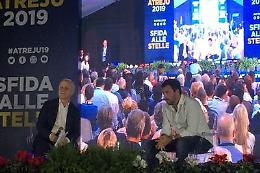 Salvini: «Mai conosciuto voltagabbana come Conte»