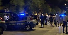 Pianura, assembramento per il concerto del neomelodico: arriva la polizia