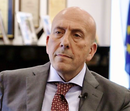 Rastrelli: &laquo;Interrogazione a Piantedosi su nomina assessore Cuomo&raquo;