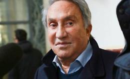 Apprensione per Emilio Fede, «è in condizioni critiche»