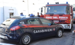 Tampona furgone, muore carbonizzato in auto