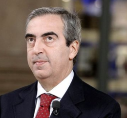 Natale, Gasparri contro Manfredi