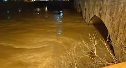 Piena del Volturno, evacuato palazzo a Capua