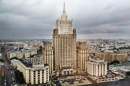 Mosca accusa Kiev: barbaro attacco a Donetsk, Ucraina non vuole pace