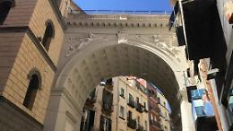 Ascensore di Chiaia, slitta ancora la riapertura