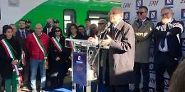 Trasporti, De Luca: in 2 anni sarà rinnovato parco mezzi Campania