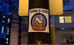 Tifosi azzurri aggrediti a Francoforte, manifesti contro i napoletani