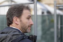 Casaleggio: "Partiti moribondi"