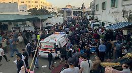 Israele: «Evacuare ospedale al-Shifa». Hamas denuncia: «Uccisi pazienti»
