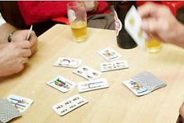 Coronavirus e divieti, cinque multati in una sala giochi: Si stavano sfidando a ramino