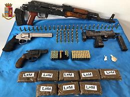 Sequestrate armi e droga a Pianura