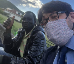 Immigrato si perde e trova aiuto nel borgo di Pietramelara