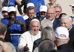 Mediterraneo «tenda di pace», Papa Francesco cita il beato Russolillo e don Peppe Diana