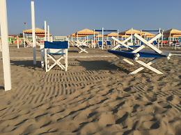 Spiagge occupate abusivamente a Licola, 3 multati