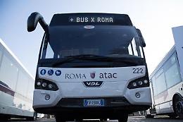 Roma, autista bus pestato da 8 ragazzi