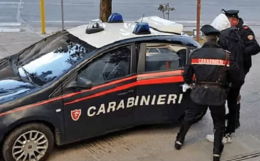 Rubano scooter, due minori in manette