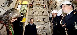 Quattro Giornate di Napoli: corona di fiori sulla tomba di Gennarino Capuozzo